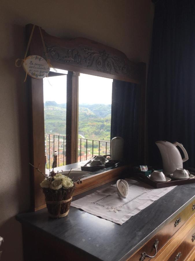 Residenza Cima Le Vigne Bed and Breakfast Millesimo Eksteriør billede
